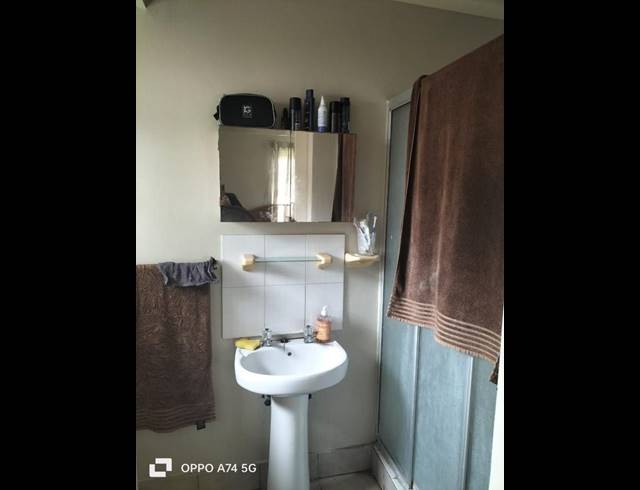 3 BEDROOM PROPERTY TO RENT IN BIRDSWOOD